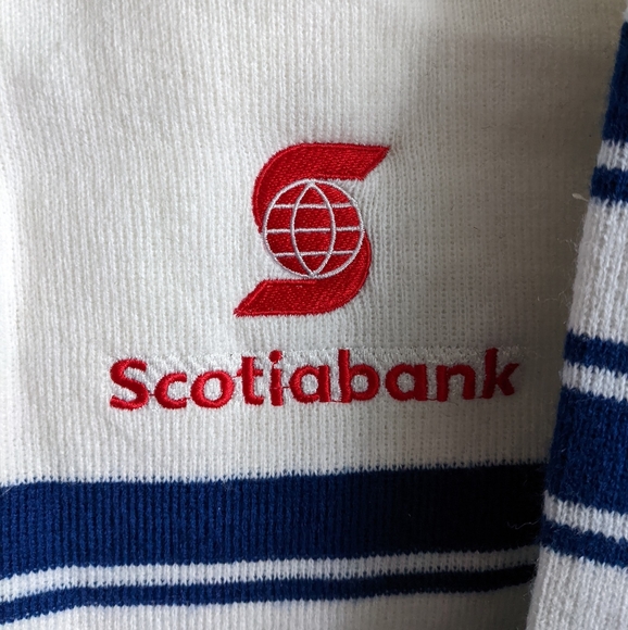 Toronto Maple Leafs Scotiabank Scarf - Picture 4 of 7
